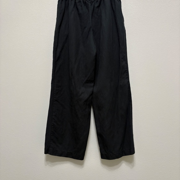 Madewell Pull-On Straight Pants in Drapey Twill - True Black, L - Picture 7 of 10